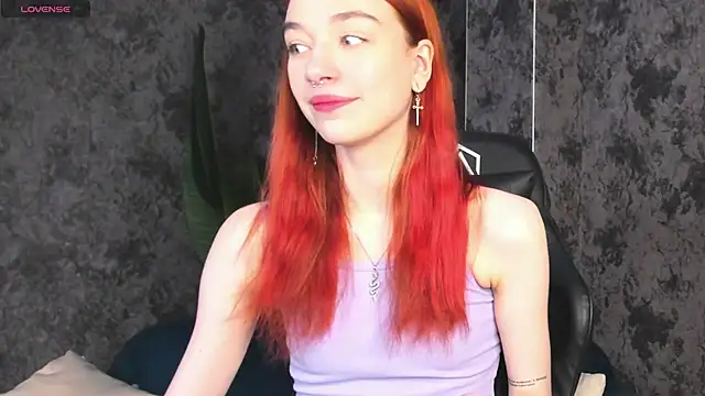 Snapshot of Melissa_Cox chatting on 11/05/25, 01:27 Melissa Cox online show from 11/05/25, 01:27