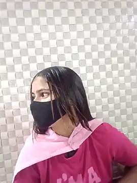 Arti  online show from 10/06/25, 12:02