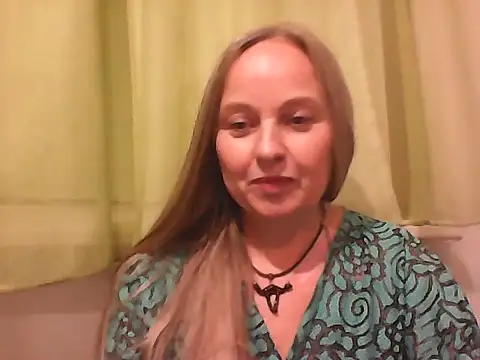 Rosivah online show from 09/17/25, 10:00