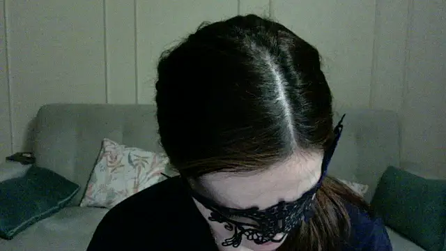 Myrisse online show from 10/24/25, 04:58