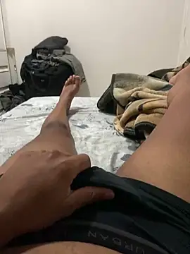 Morenolatino881 online show from 10/04/25, 05:49