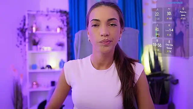 Alexis Love  online show from 11/15/25, 02:24