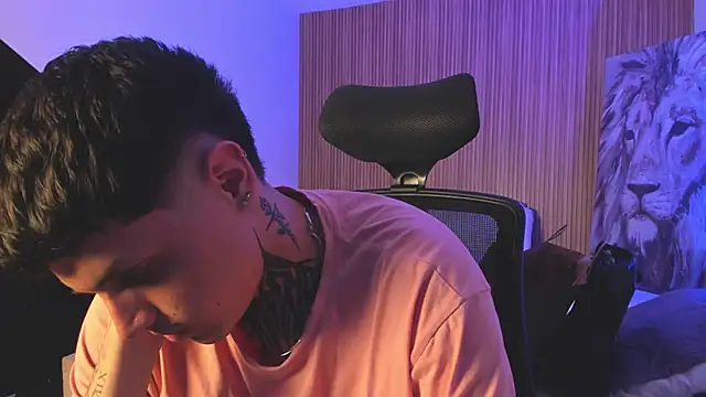 Declan-Fox online show from 11/26/25, 04:46