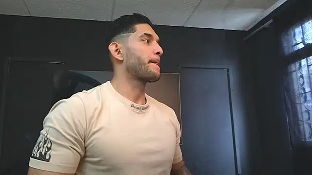 RichardMilleer online show from 07/25/26, 04:37