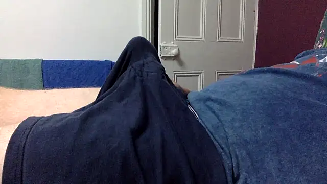 Snapshot of tdjw92 chatting on 02/16/26, 09:00 tdjw92 online show from 02/16/26, 09:00