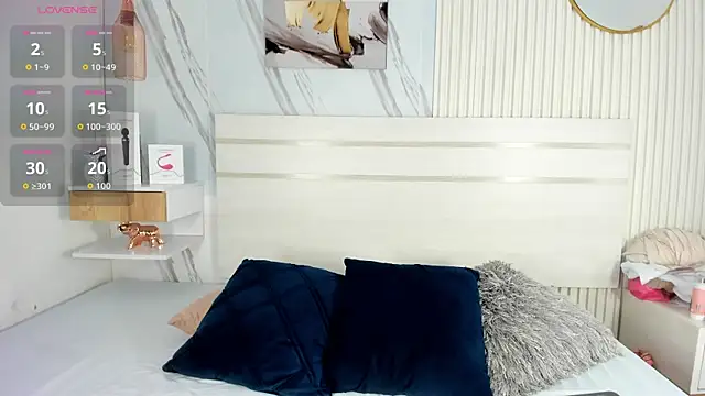 VictoriaHarriss online show from 10/10/25, 07:57