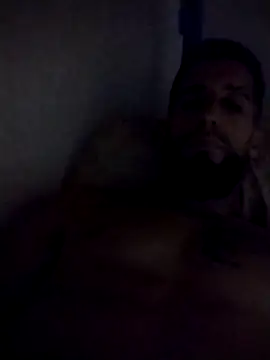 Snapshot of lolo699 chatting on 11/03/25, 11:37 lolo699 online show from 11/03/25, 11:37