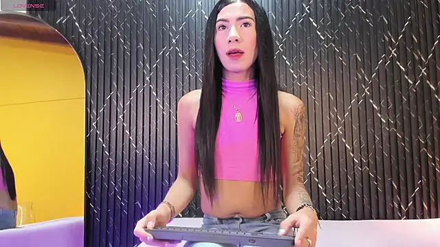 Miss Ariaa online show from 09/25/25, 11:58