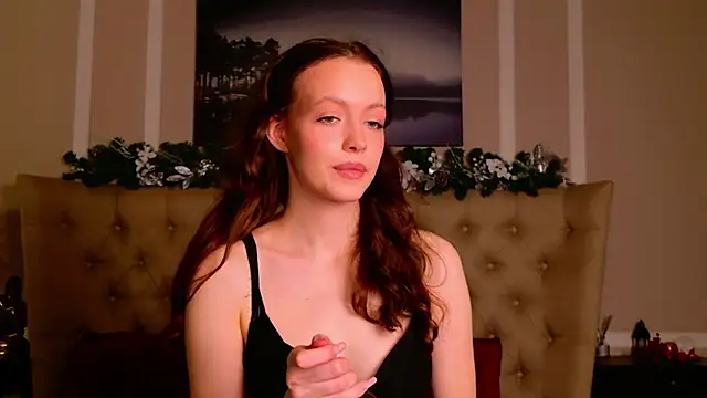 Snapshot of SallyPinkman chatting on 12/21/25, 09:05 SallyPinkman online show from 12/21/25, 09:05