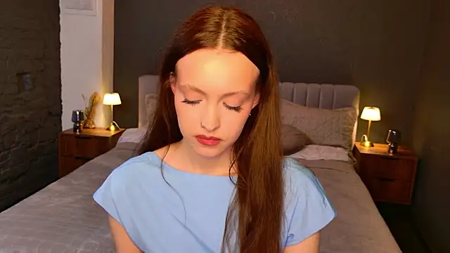 Snapshot of SallyPinkman chatting on 05/14/26, 12:23 SallyPinkman online show from 05/14/26, 12:23