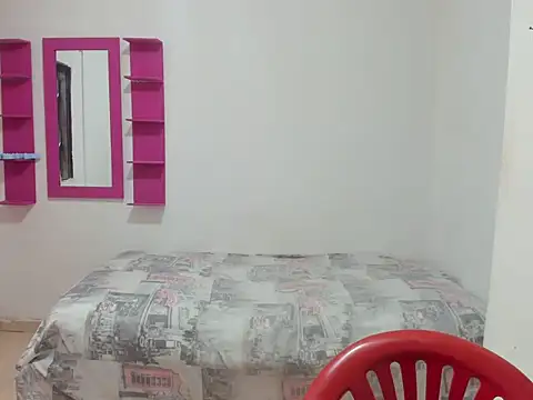 naty lan11 online show from 09/28/25, 03:28