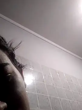 Snapshot of Cachorrinha2025 chatting on 11/13/25, 04:44 Cachorrinha2025 online show from 11/13/25, 04:44