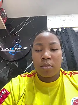 Karol sexy23 online show from 10/18/25, 04:08