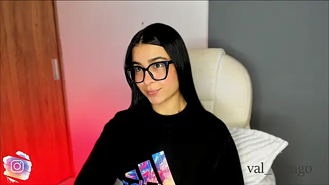 val varago online show from 09/20/25, 04:24