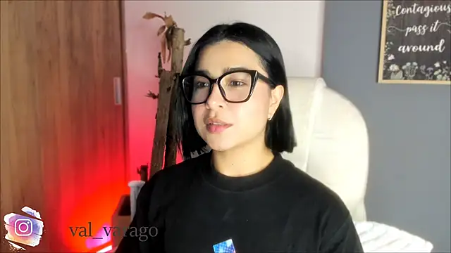 val varago online show from 06/08/26, 11:05