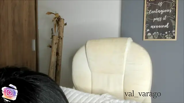 val varago online show from 06/10/26, 12:22