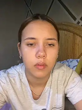 coupleyys online show from 02/17/26, 09:10