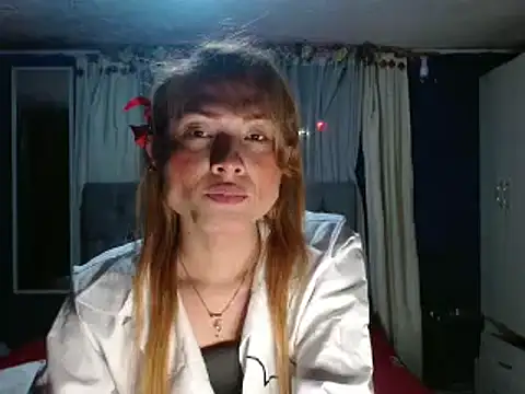 Snapshot of skarleth_hot21 chatting on 09/21/25, 02:24 skarleth hot21 online show from 09/21/25, 02:24