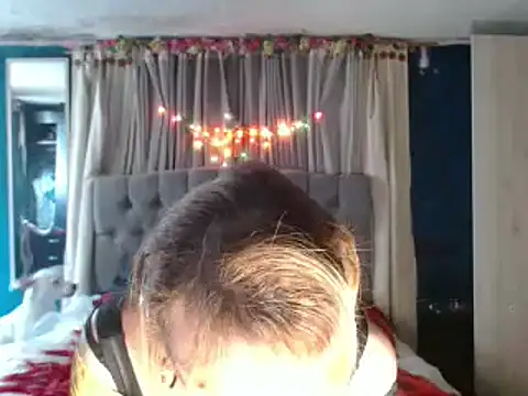 Snapshot of skarleth_hot21 chatting on 09/25/25, 08:56 skarleth hot21 online show from 09/25/25, 08:56