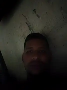 Snapshot of faller26 chatting on 09/14/25, 01:16 faller26 online show from 09/14/25, 01:16