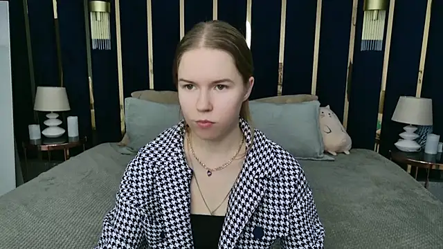 Alida Brice online show from 11/09/25, 05:28