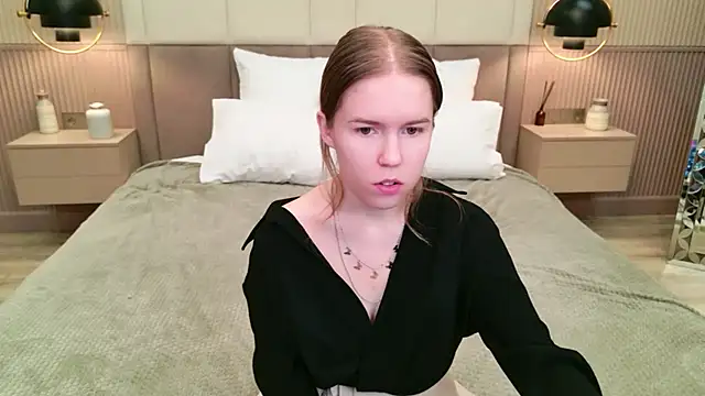 Alida Brice online show from 11/18/25, 05:45