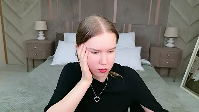 Alida Brice online show from 02/08/26, 05:44