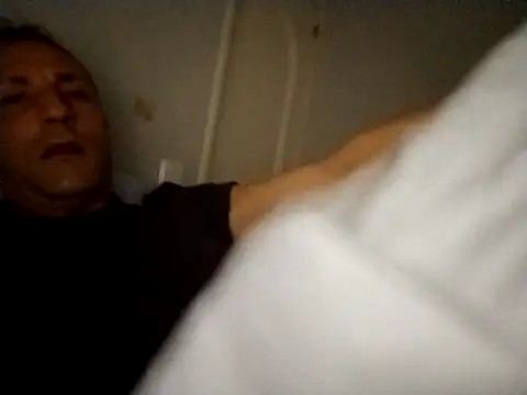 Snapshot of Jatlcd chatting on 11/18/25, 10:03 Jatlcd online show from 11/18/25, 10:03