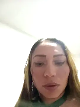 sweethellen30 online show from 09/13/25, 07:13