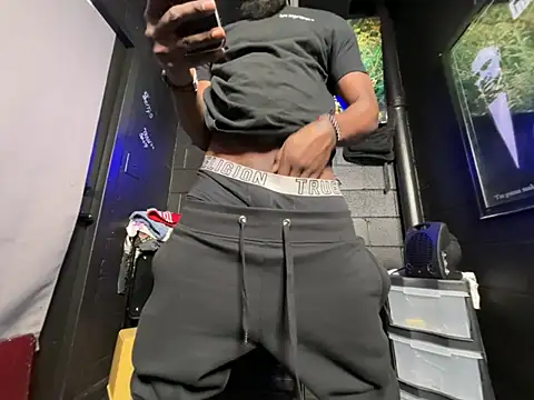 nymphoandthebeast69 online show from 02/06/26, 12:04