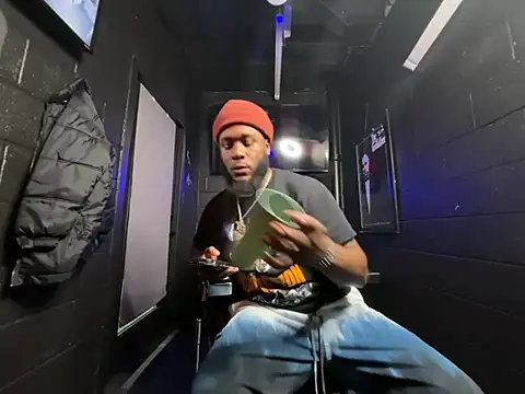 nymphoandthebeast69 online show from 02/13/26, 02:07