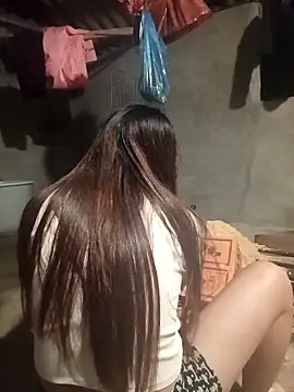 Snapshot of -Miu-98 chatting on 11/08/25, 02:28 -Miu-98 online show from 11/08/25, 02:28