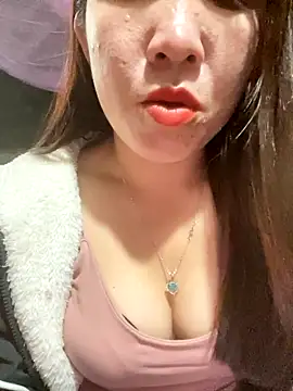 Luna-ass online show from 11/23/25, 12:43