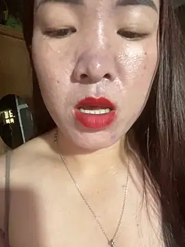 Luna-ass online show from 12/18/25, 01:11