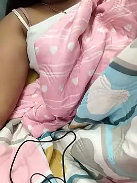 Snapshot of Tamil_Kayal_kutty chatting on 09/16/25, 06:53 Tamil Kayal kutty online show from 09/16/25, 06:53