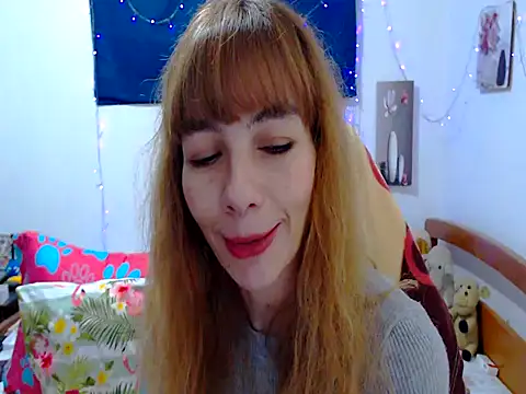 Snapshot of seraphinewhite chatting on 04/27/26, 11:30 seraphinewhite online show from 04/27/26, 11:30