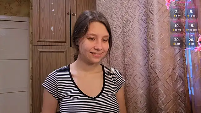 Snapshot of QutieDaSweet chatting on 12/02/25, 09:25 QutieDaSweet online show from 12/02/25, 09:25