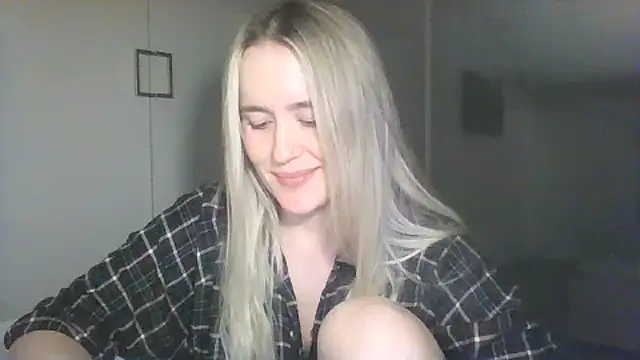 Snapshot of Frosian chatting on 10/09/25, 09:46 Frosian online show from 10/09/25, 09:46