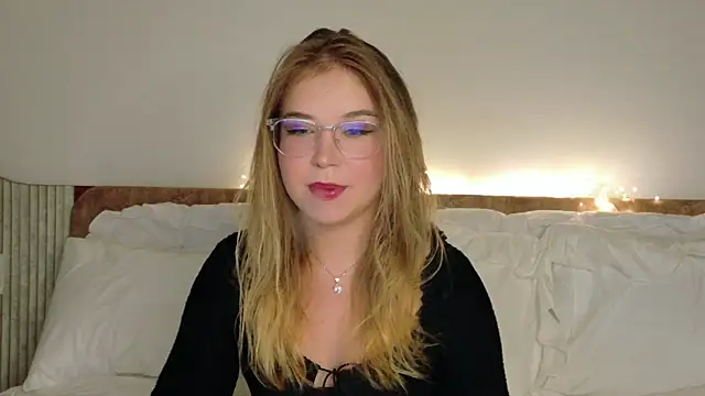 Lilith Bonheur online show from 02/01/26, 02:59