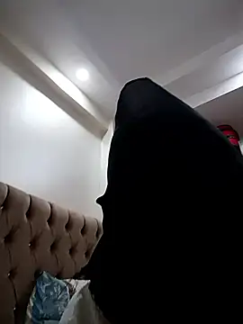 elif25 online show from 10/08/25, 07:33