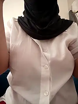 elif25 online show from 10/23/25, 04:56