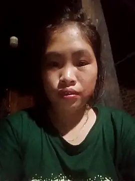 Luyen004 online show from 09/24/25, 11:08