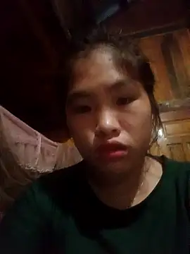 Luyen004 online show from 09/25/25, 11:14