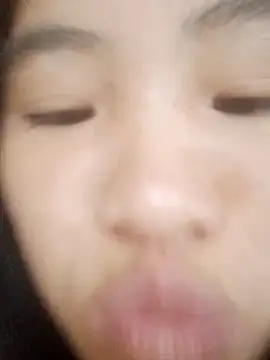 Luyen004 online show from 09/29/25, 12:27