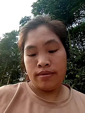 Luyen004 online show from 03/30/26, 12:11