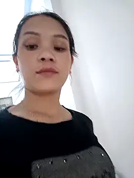 Snapshot of Na_xx chatting on 10/18/25, 01:01 Na xx online show from 10/18/25, 01:01