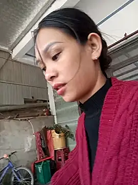 Snapshot of Na_xx chatting on 11/12/25, 01:06 Na xx online show from 11/12/25, 01:06