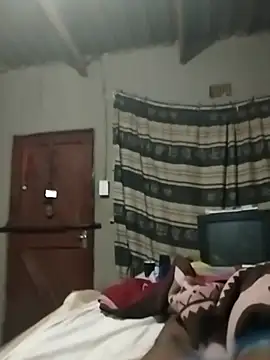 Snapshot of Dickninja084 chatting on 10/11/25, 10:19 Dickninja084 online show from 10/11/25, 10:19