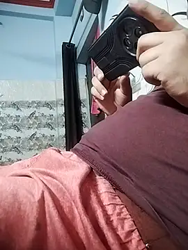 Snapshot of lil_saintdeath chatting on 09/15/25, 06:57 lil saintdeath online show from 09/15/25, 06:57