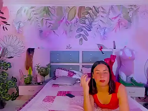 Snapshot of sweet_lulu_sofia chatting on 09/25/25, 05:33 sweet lulu sofia online show from 09/25/25, 05:33